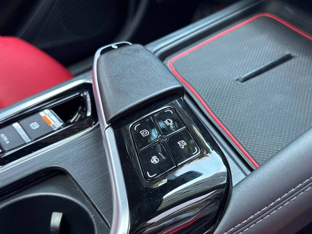 Changan UNI-T, 2020 Фото №23