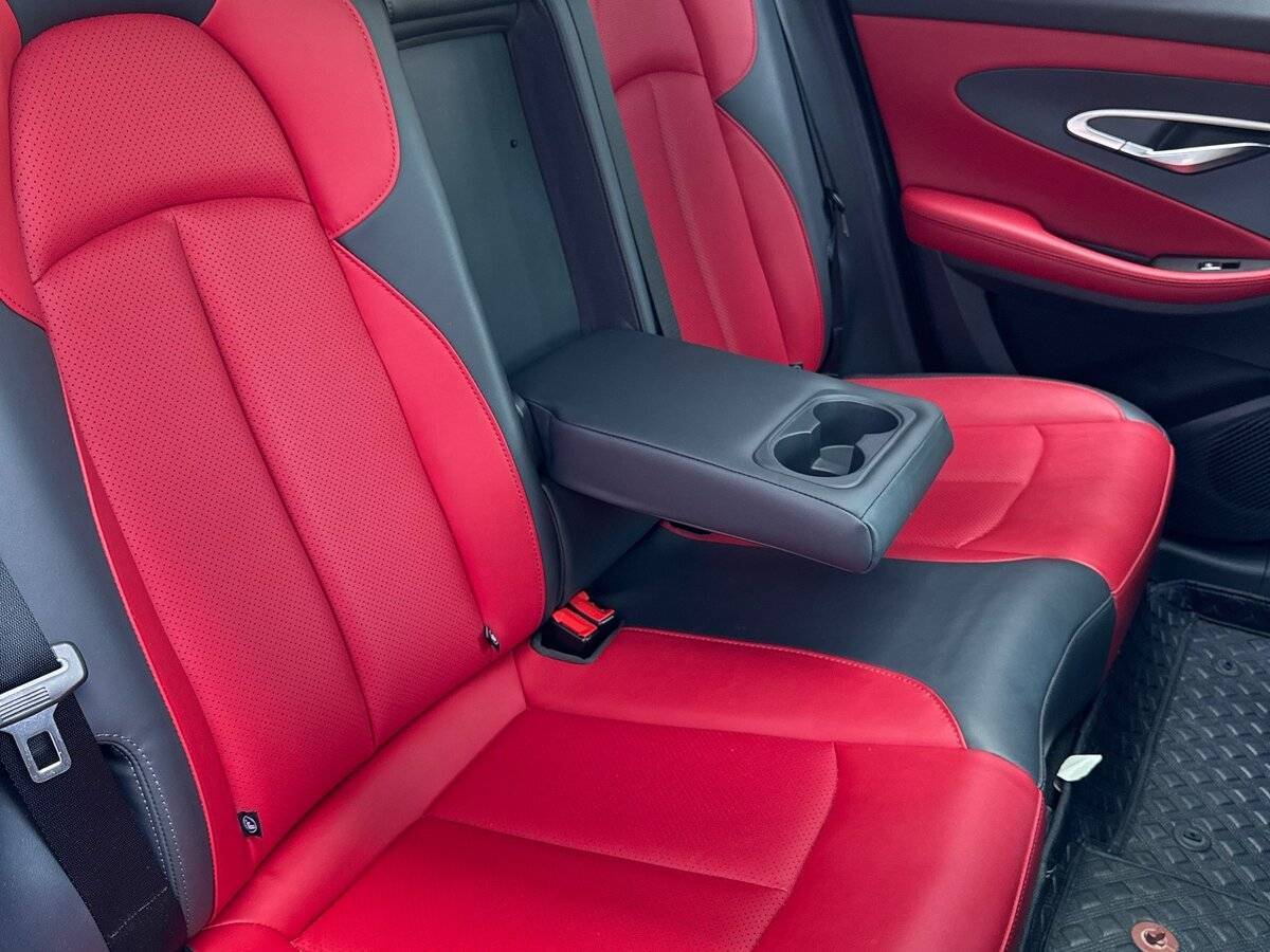 Changan UNI-T, 2020 Фото №31