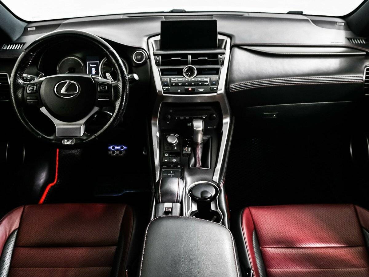 Lexus NX 200t, 2016 Фото №11