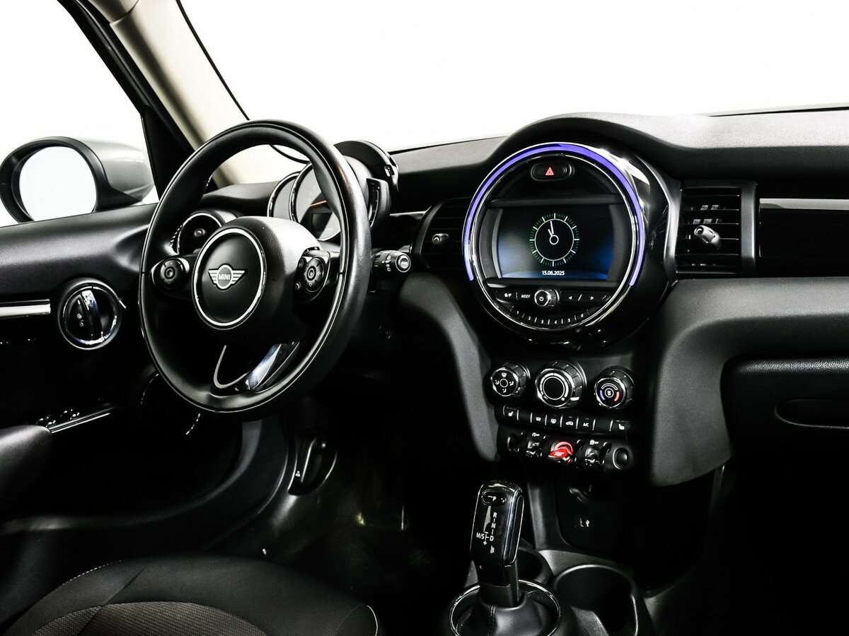 Mini Hatch Cooper, 2020 Фото №9