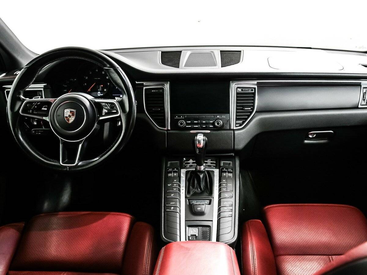 Porsche Macan, 2017 Фото №11