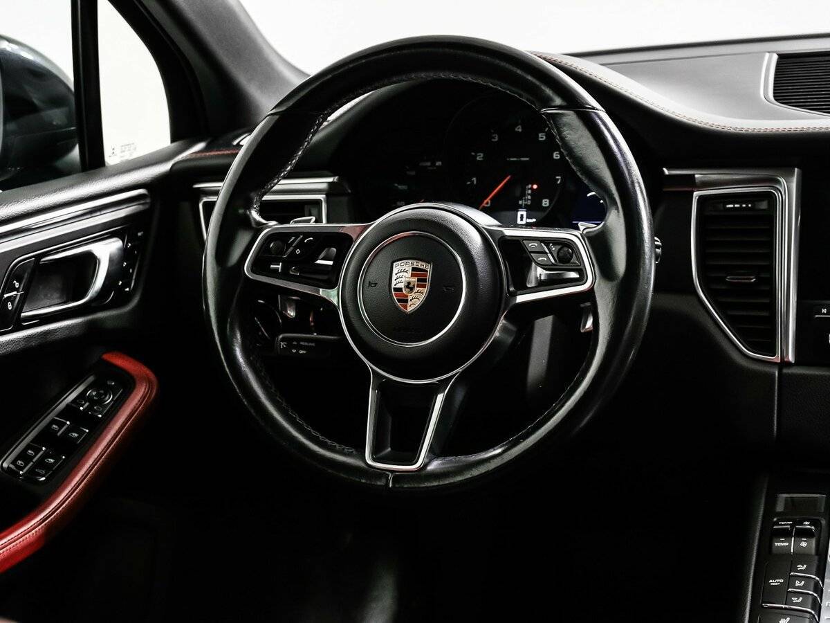 Porsche Macan, 2017 Фото №15