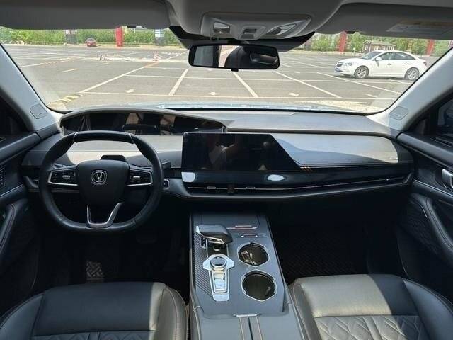 Changan UNI-K, 2022 - 25 000 км. | Фото №8