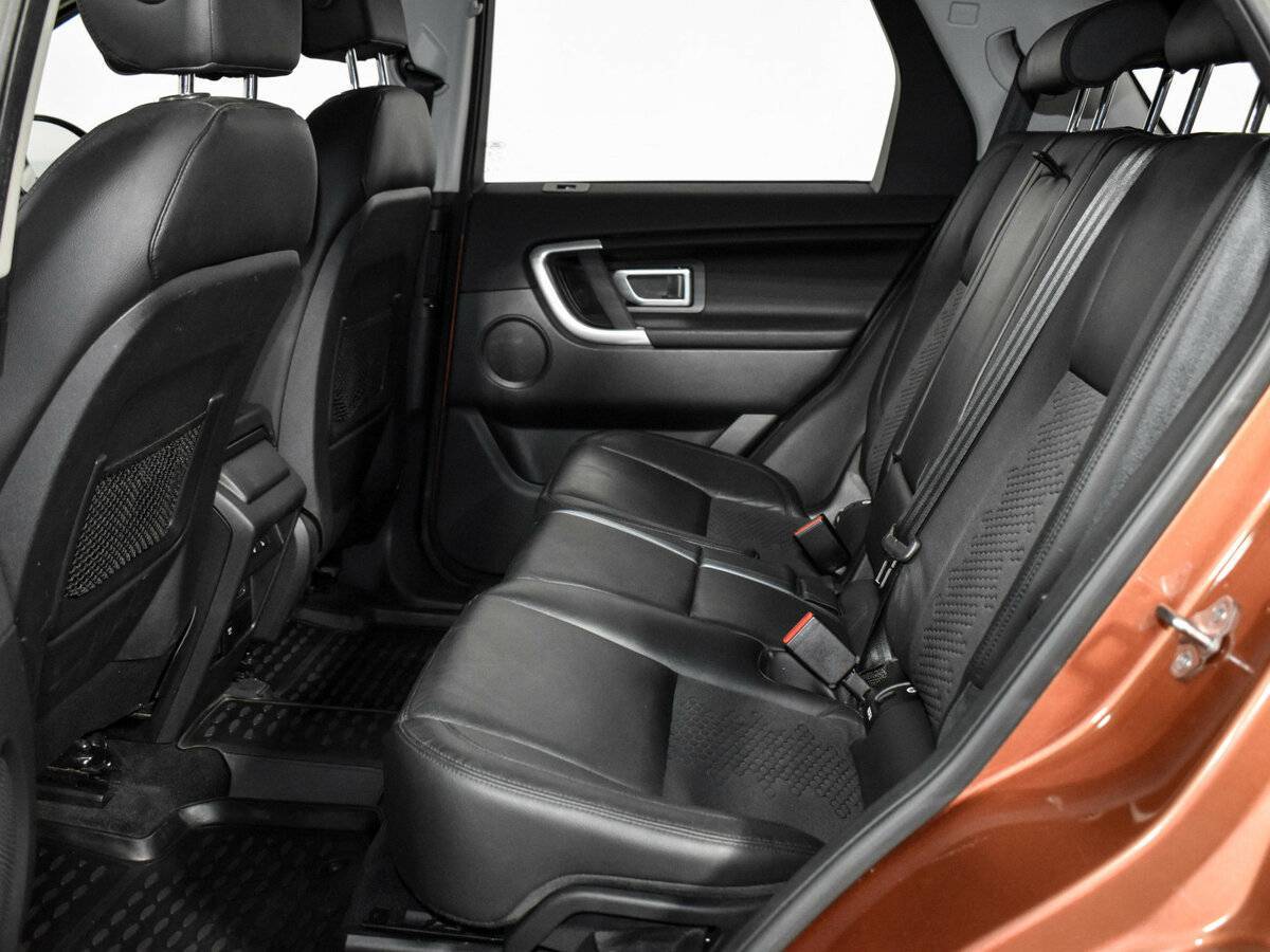 Land Rover Discovery Sport, 2017 Фото №11