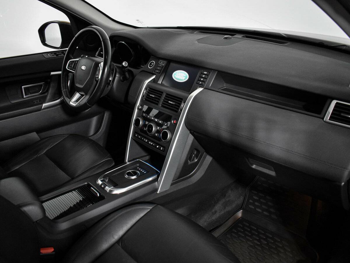 Land Rover Discovery Sport, 2017 Фото №12
