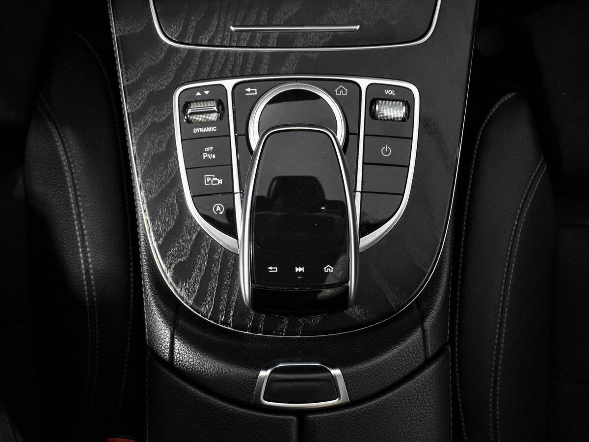 Mercedes-Benz E-Класс 220 d, 2020 Фото №12