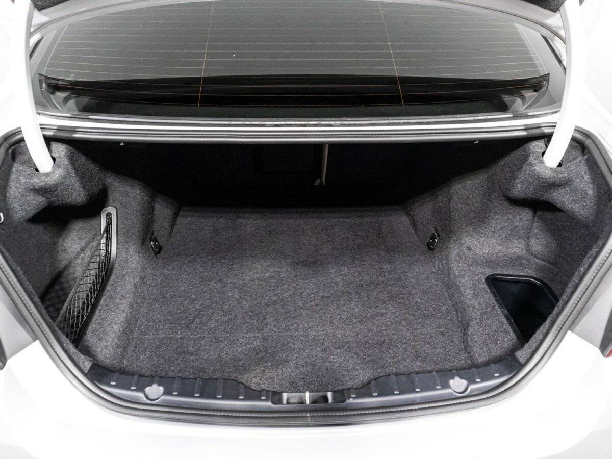 BMW 5 серии 528i xDrive, 2013 Фото №15