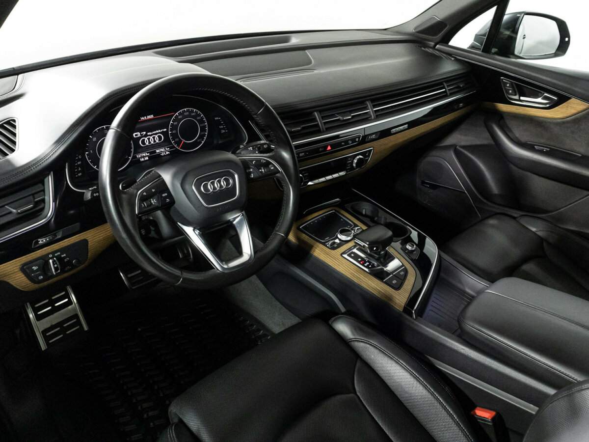 Audi Q7, 2016 Фото №11