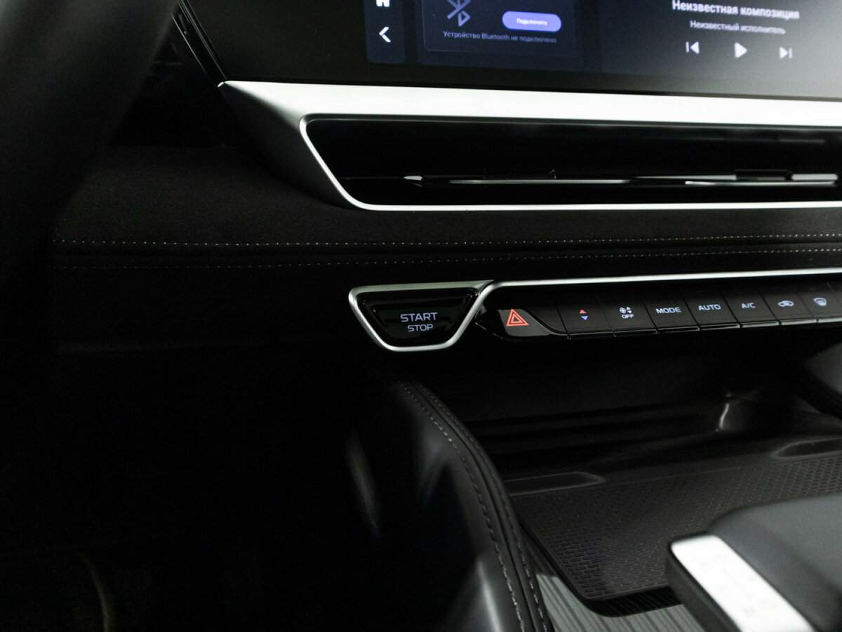 Geely Monjaro, 2024 Фото №19