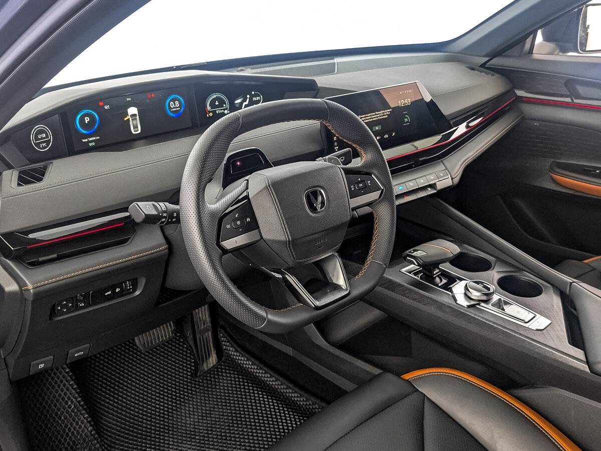 Changan UNI-V, 2024 Фото №15