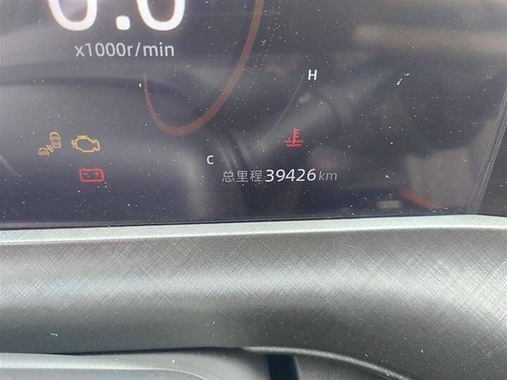 Changan UNI-T, 2022 Фото №9