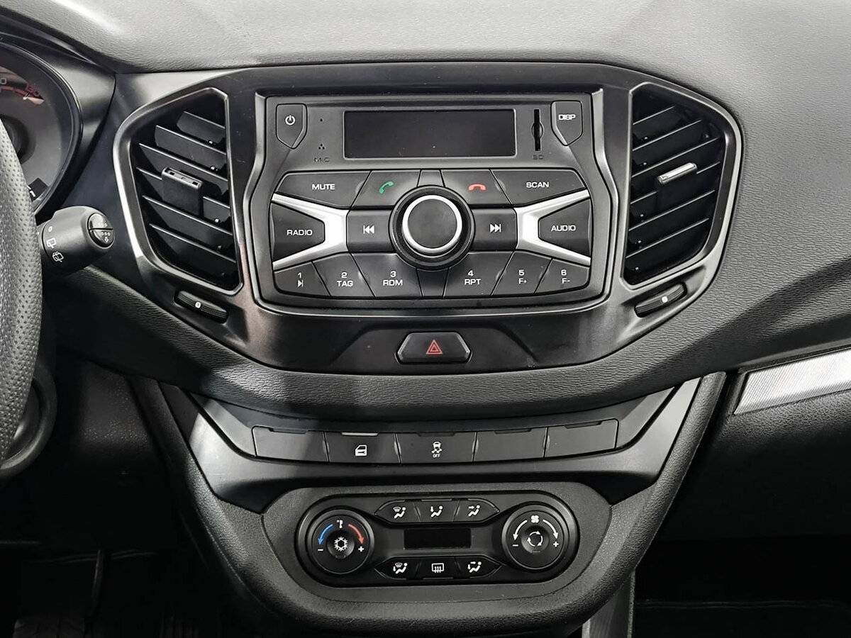 Lada (ВАЗ) Vesta SW, 2021 Фото №15