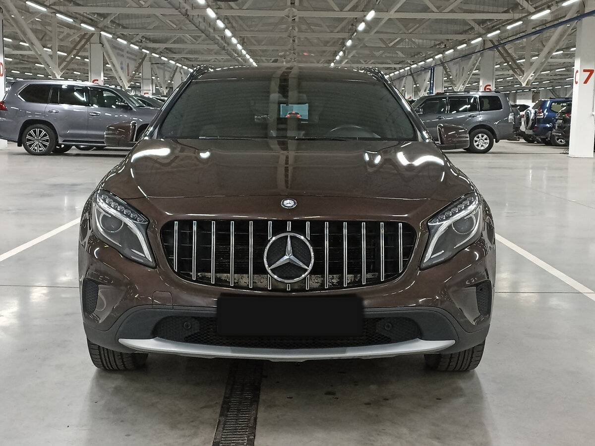 Mercedes-Benz GLA 200, 2015 - 128 501 км. | Фото №2