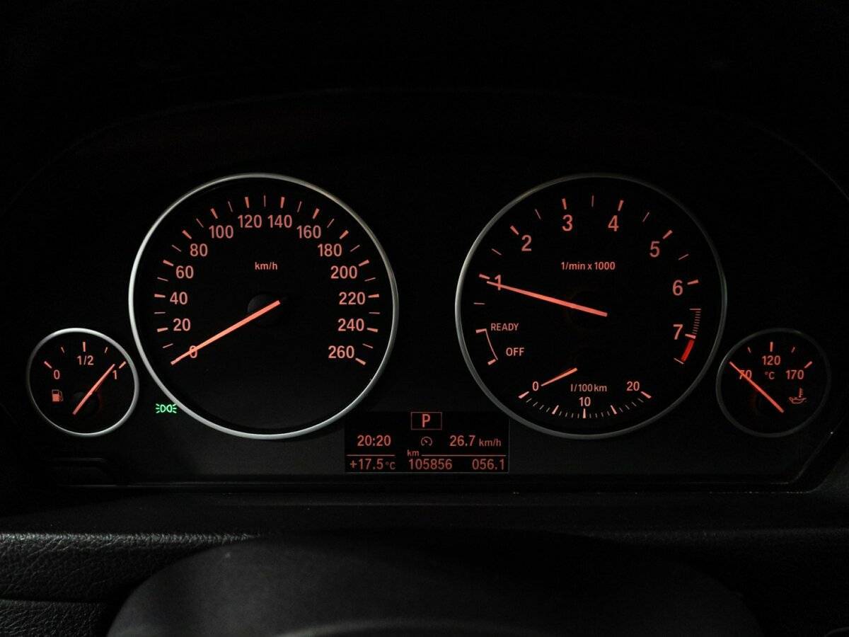 BMW 3 серии 318i, 2018 Фото №12