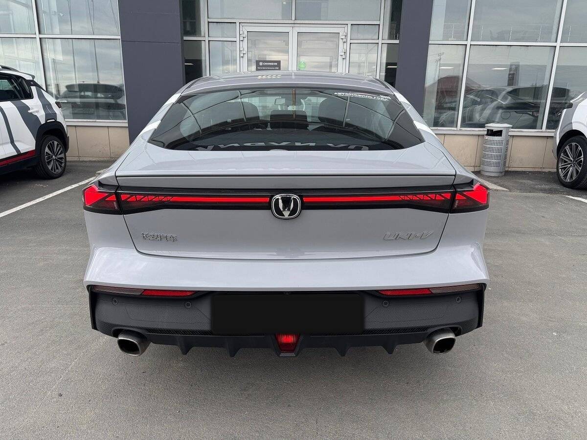 Changan UNI-V, 2023 - 4 397 км. | Фото №7