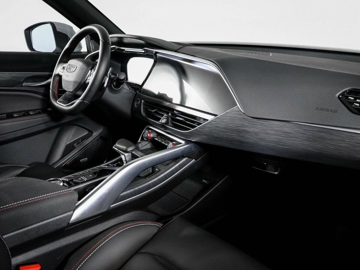 Geely Tugella, 2024 Фото №9