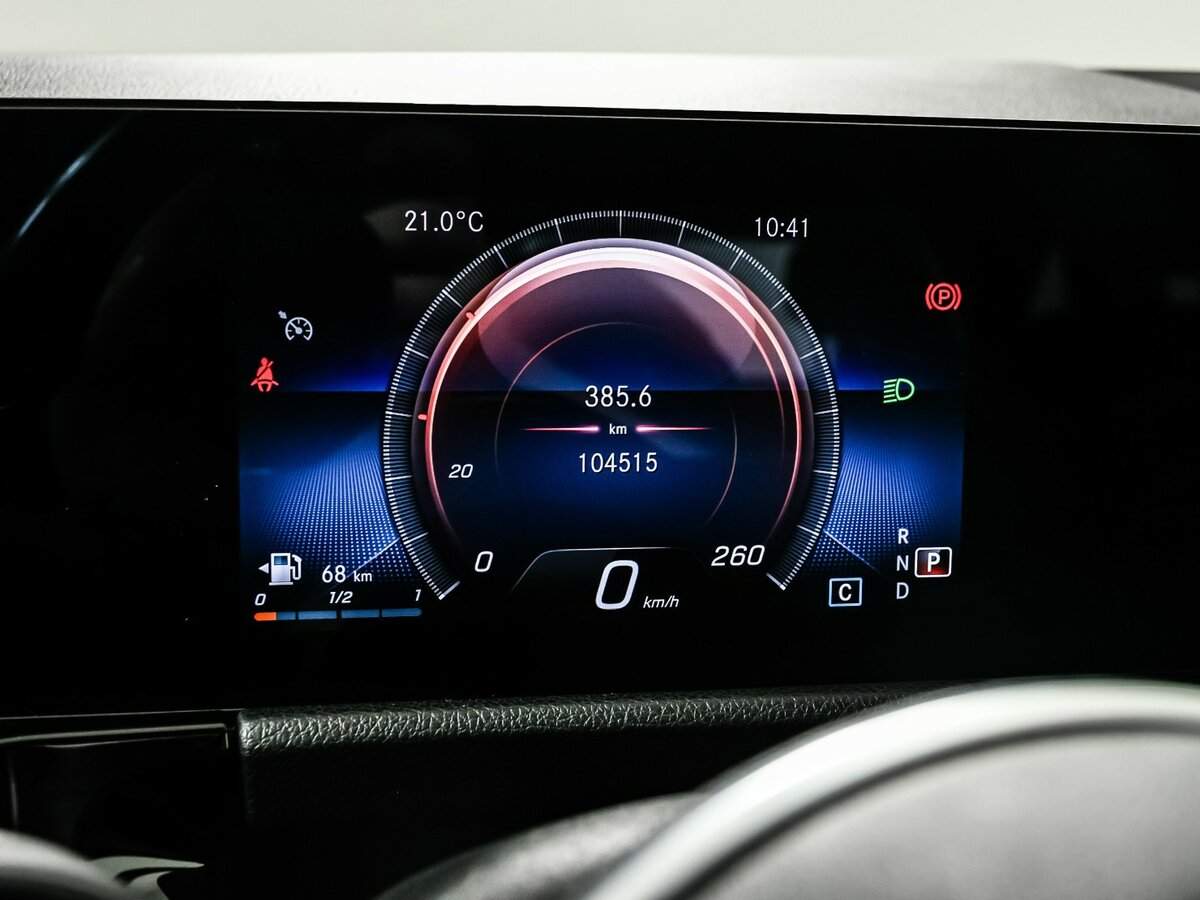 Mercedes-Benz GLA 200, 2021 Фото №10