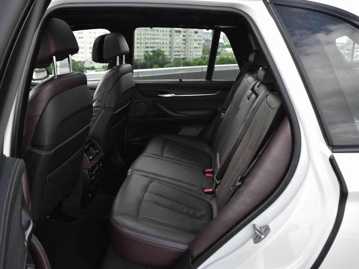 BMW X5 M50d, 2017 Фото №15