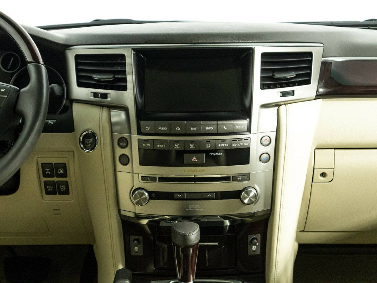 Lexus LX 570, 2013 Фото №14