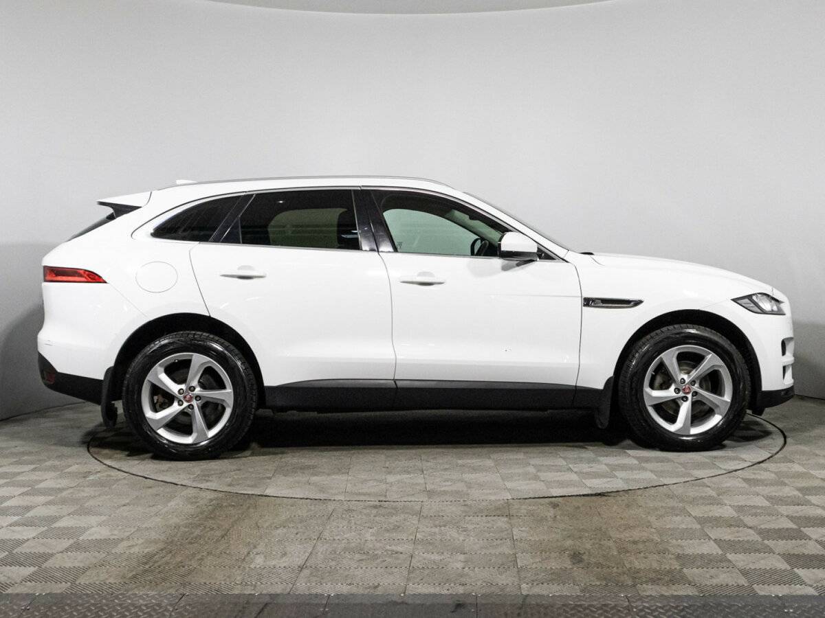 Jaguar F-Pace, 2017 - 115 161 км. | Фото №4