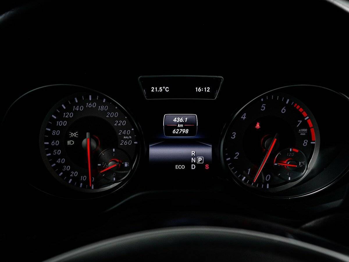 Mercedes-Benz GLA 250, 2014 Фото №10