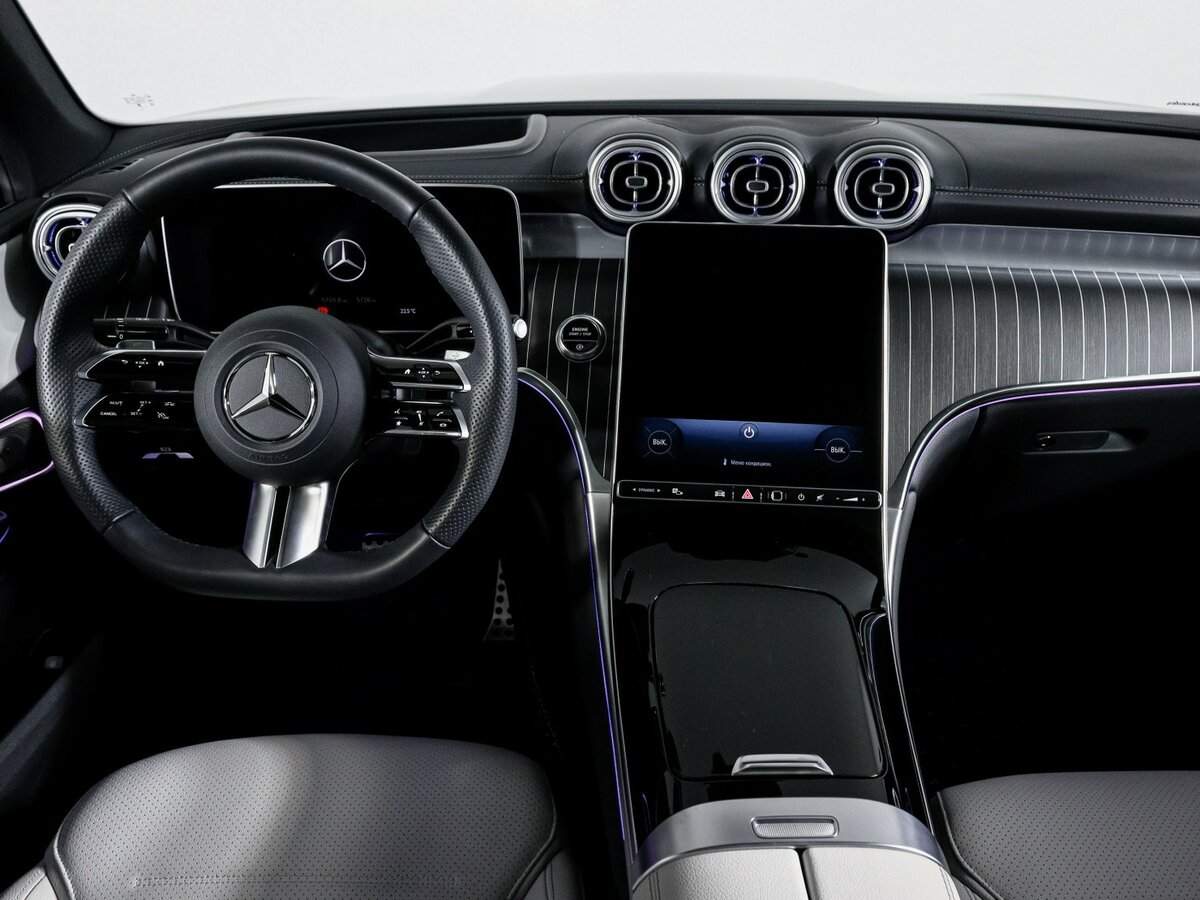 Mercedes-Benz GLC Coupe 300, 2024 Фото №12