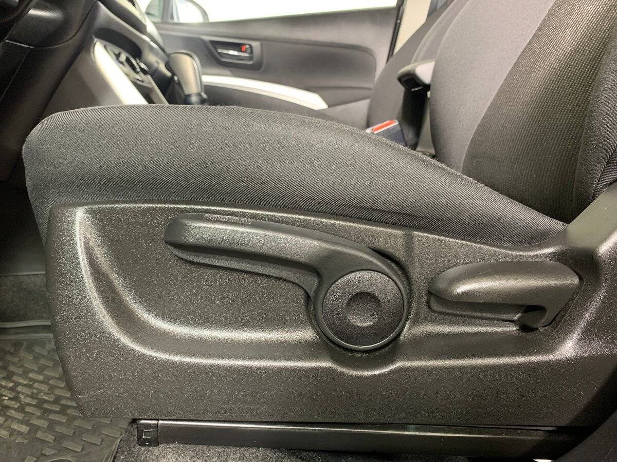 Suzuki SX4, 2018 Фото №16