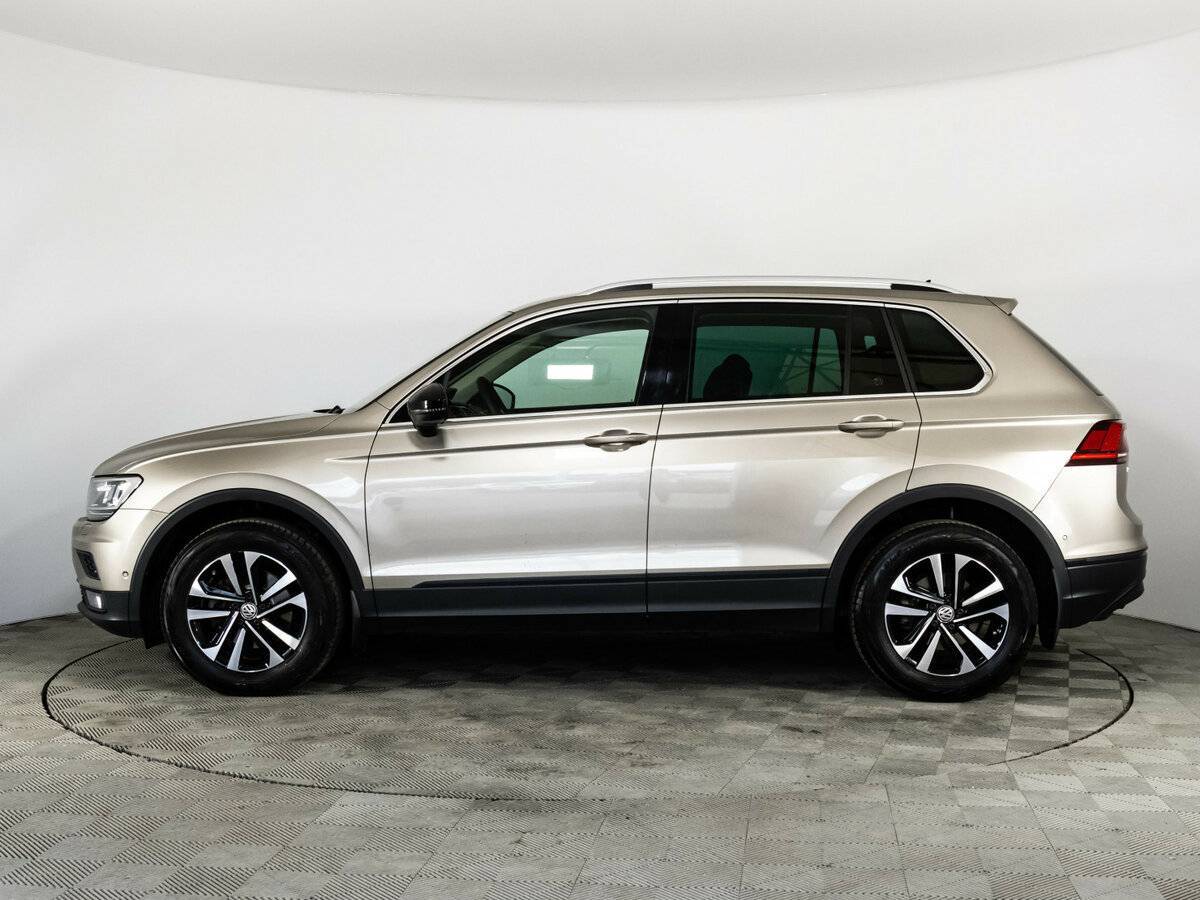 Volkswagen Tiguan, 2019 - 83 071 км. | Фото №8