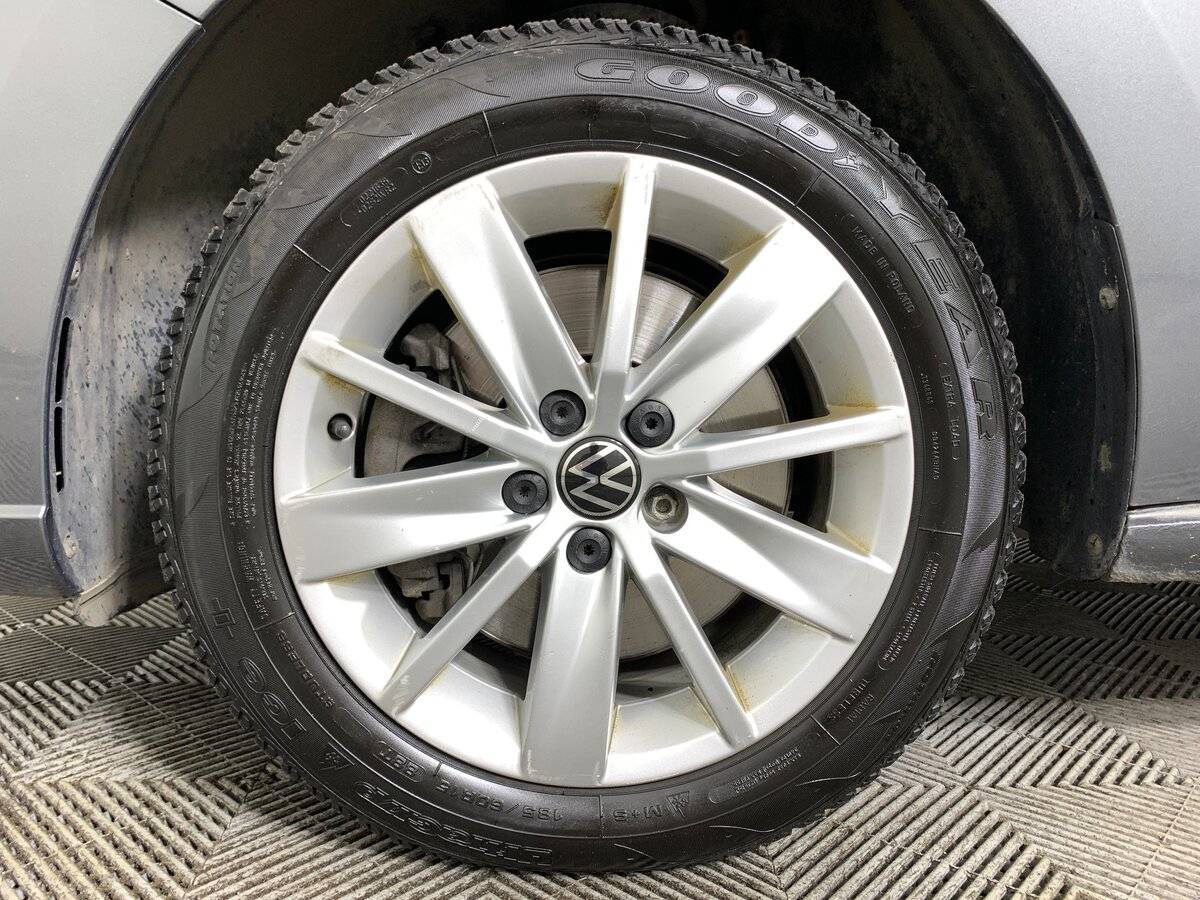 Volkswagen Polo, 2020 Фото №9