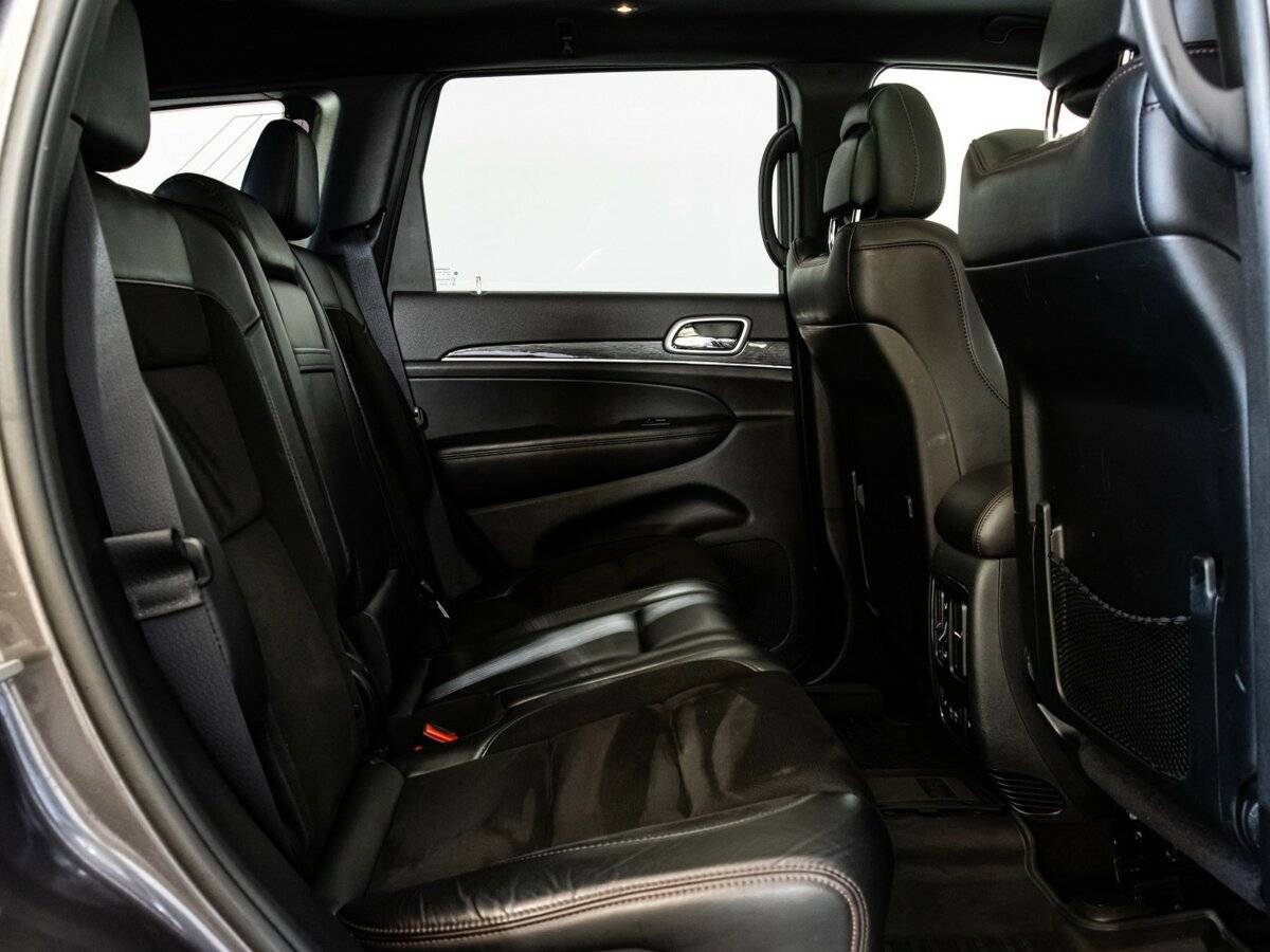 Jeep Grand Cherokee, 2018 Фото №19