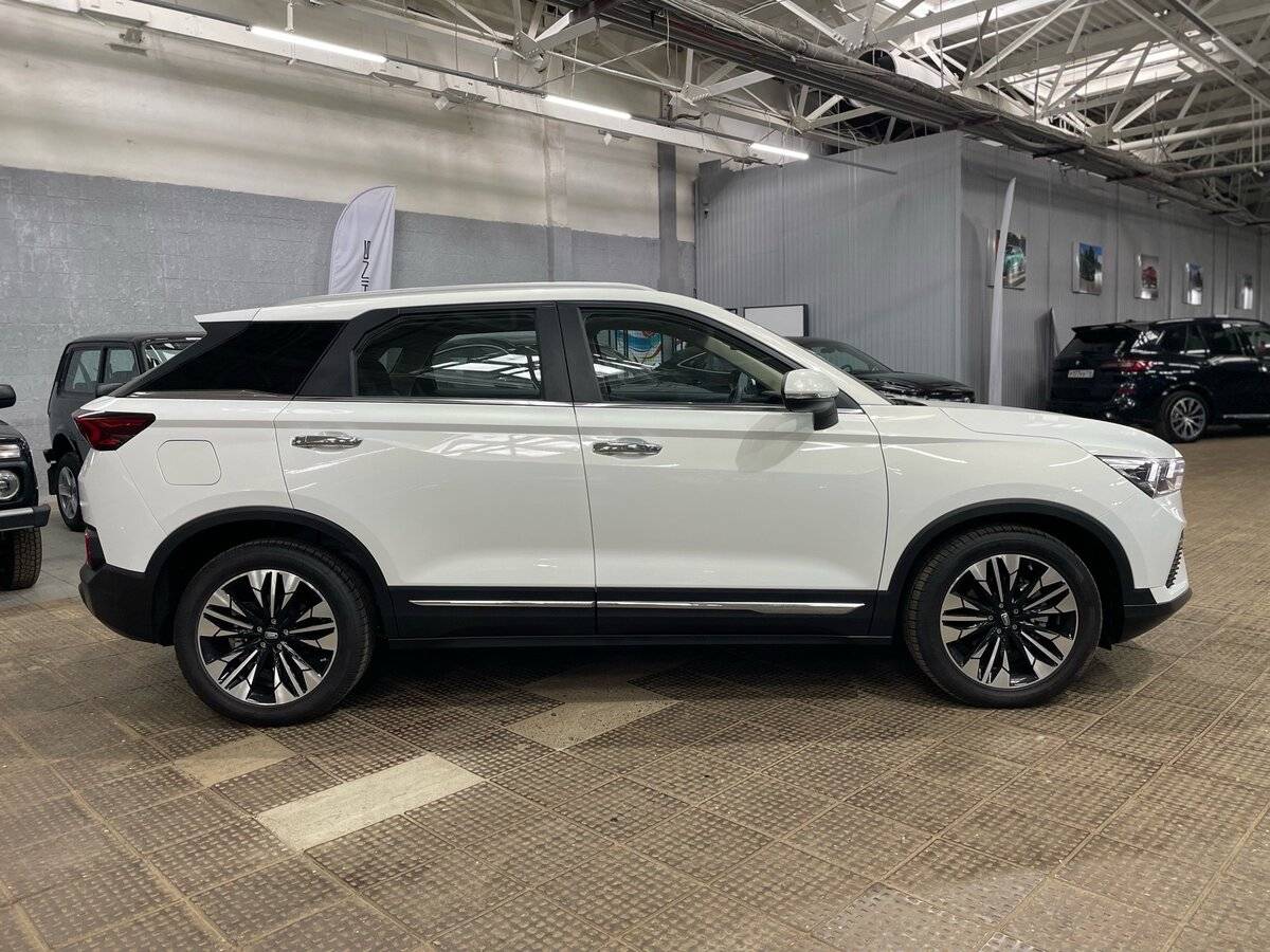 FAW Bestune T77, 2023 - 100 км. | Фото №4