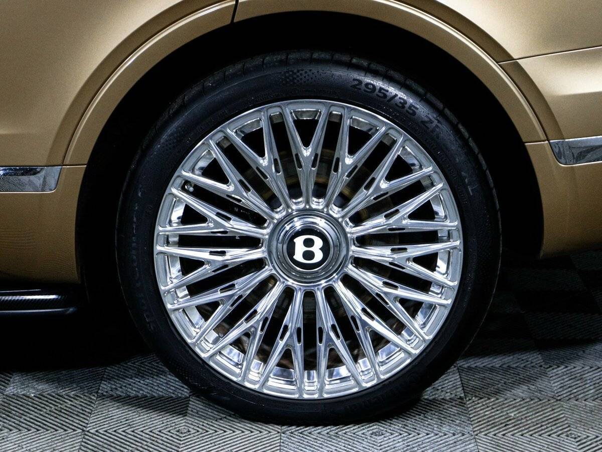 Bentley Bentayga, 2016 Фото №15