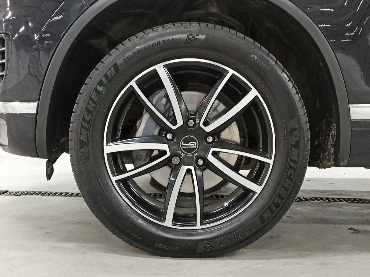 Volkswagen Touareg, 2016 Фото №18