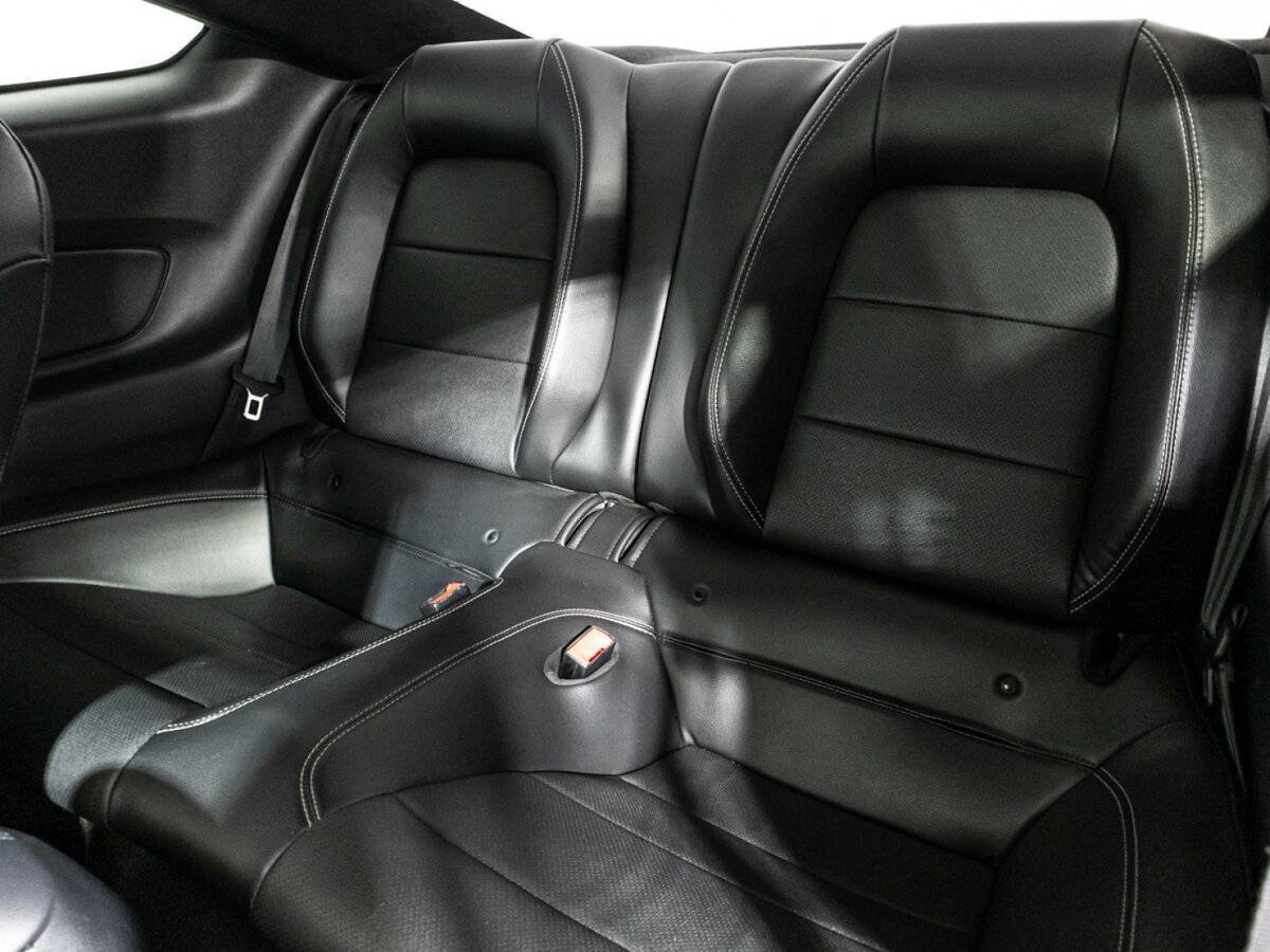 Ford Mustang, 2018 Фото №10