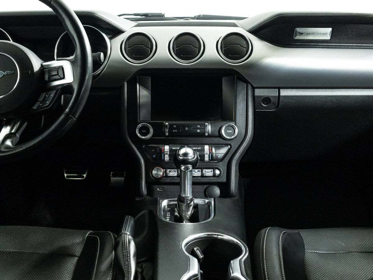 Ford Mustang, 2018 Фото №14