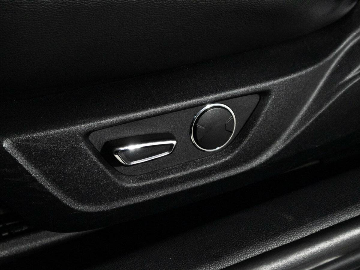 Ford Mustang, 2018 Фото №16