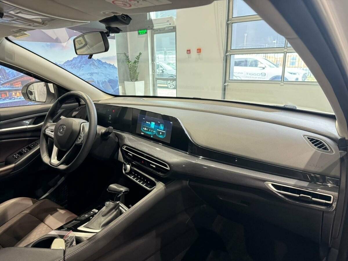 Changan Eado Plus, 2023 Фото №12