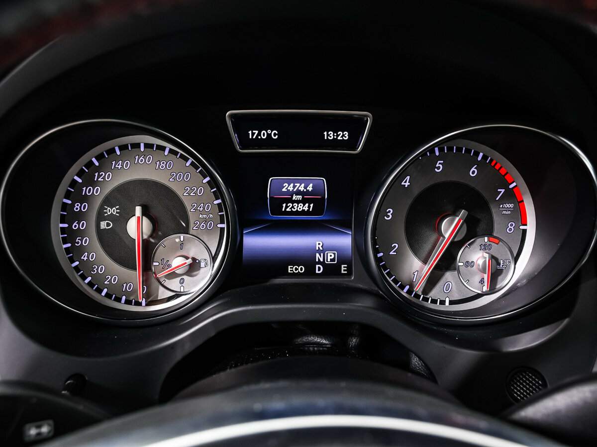 Mercedes-Benz GLA 250, 2014 Фото №10