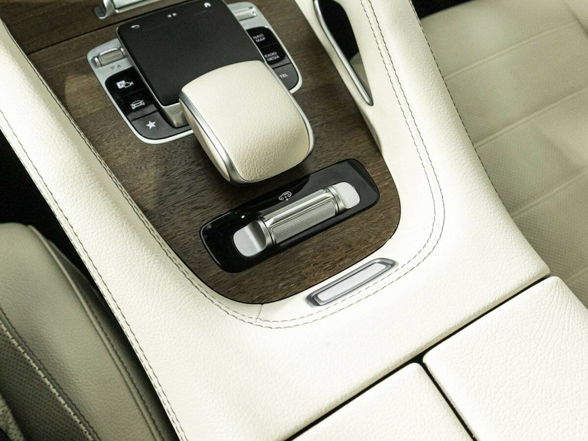 Mercedes-Benz GLS 450, 2020 Фото №27