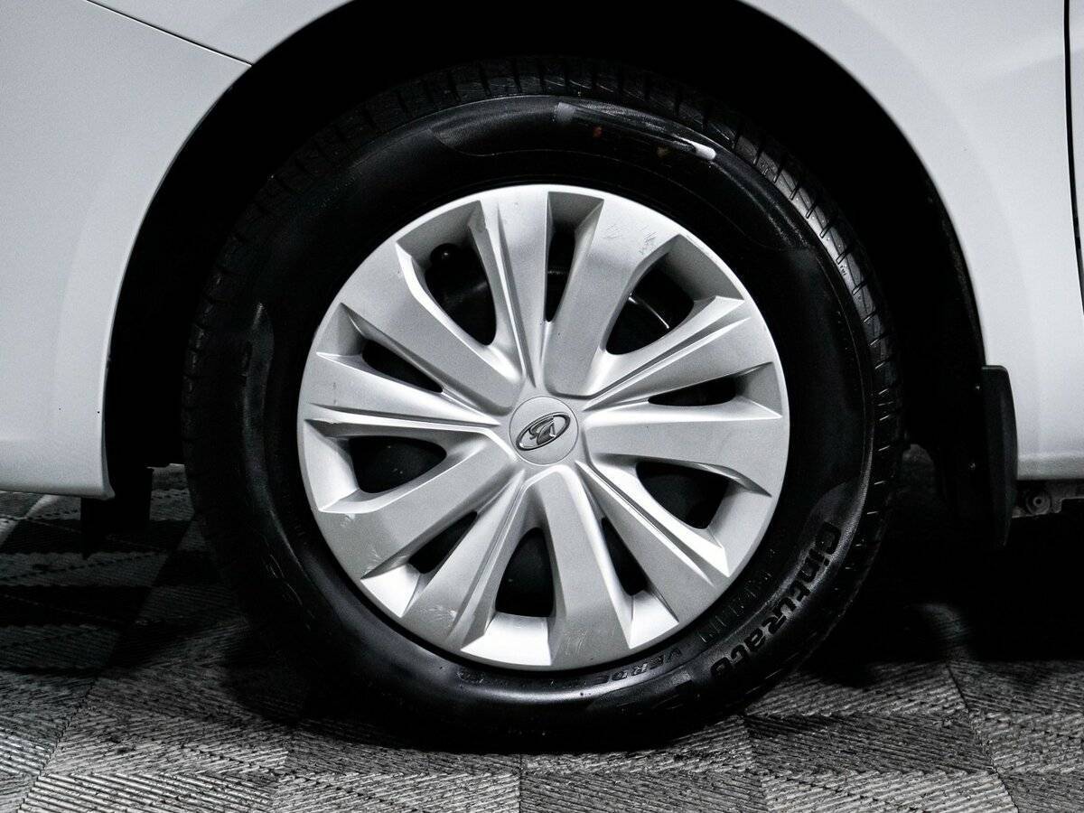 Lada (ВАЗ) Vesta, 2023 Фото №15