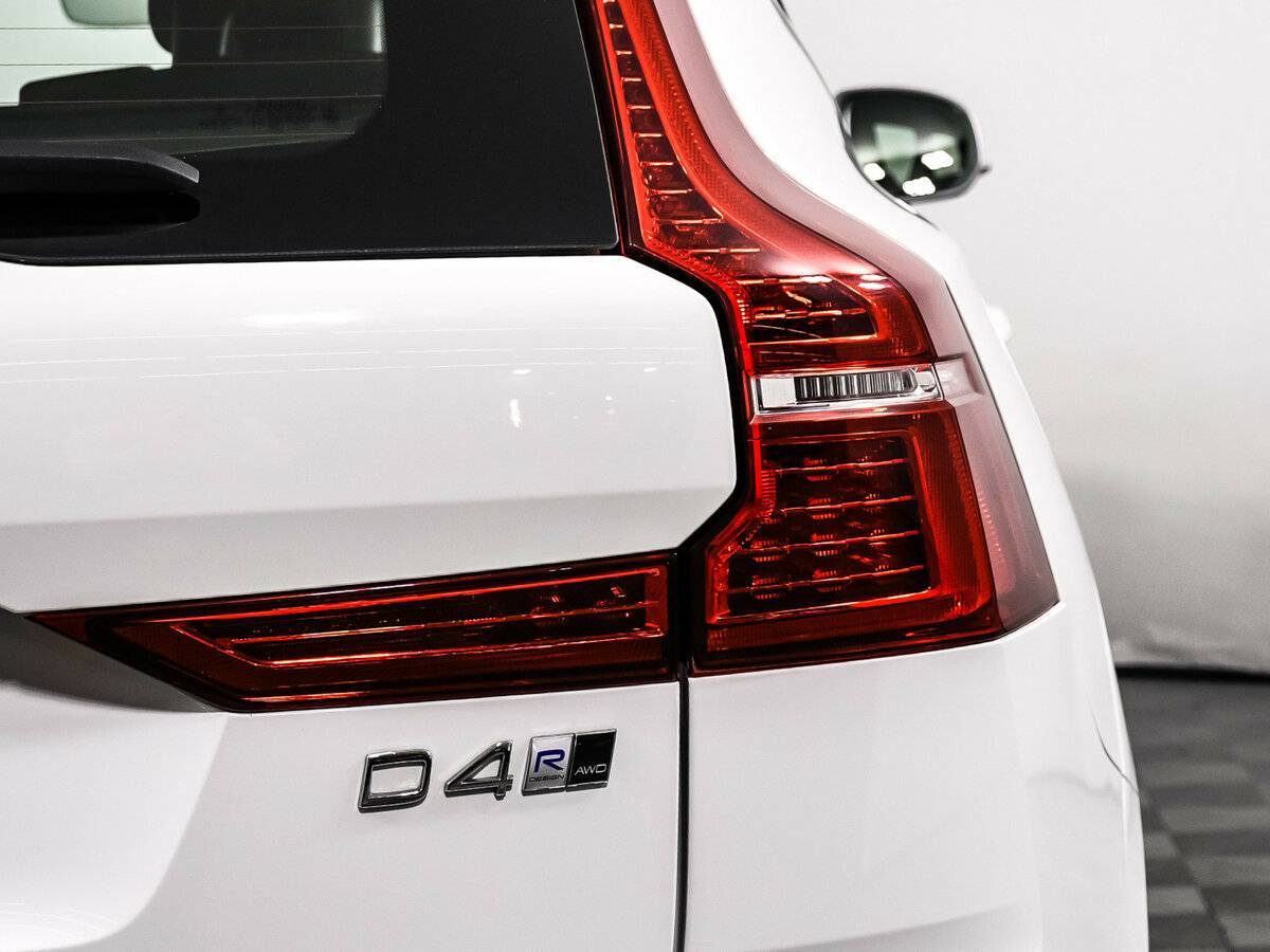 Volvo XC60, 2018 Фото №15