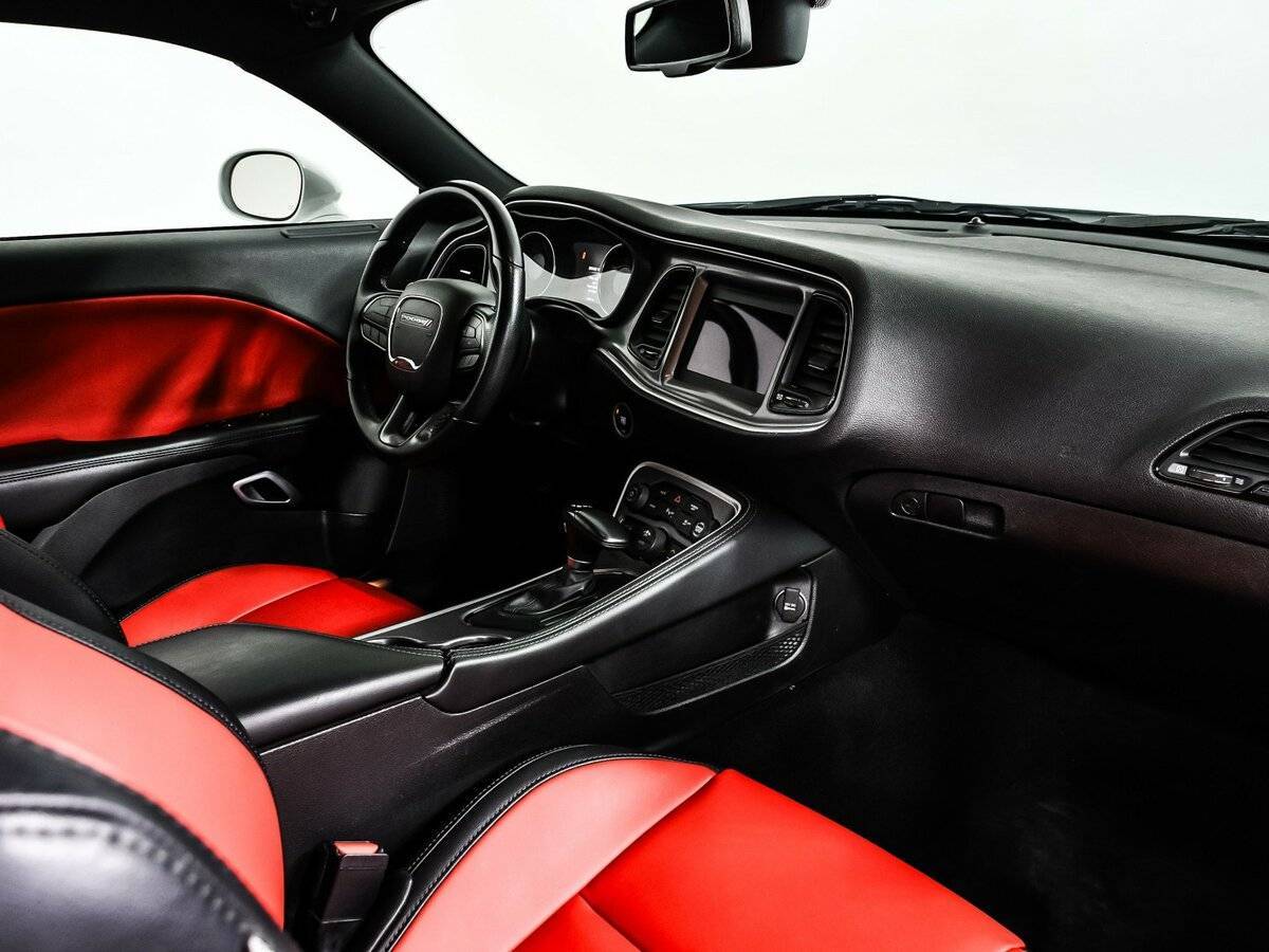 Dodge Challenger, 2022 - 19 635 км. | Фото №8