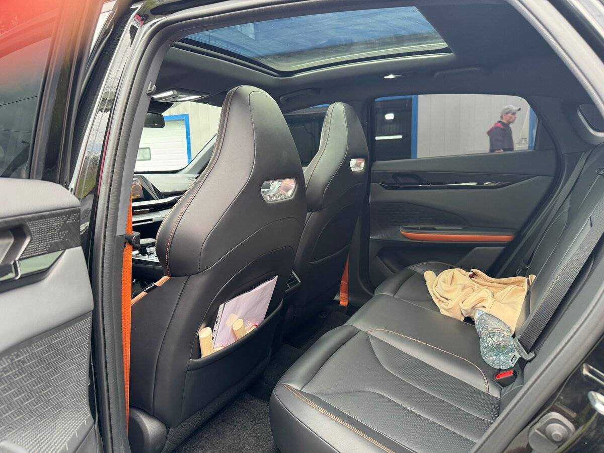 Changan UNI-V, 2023 Фото №9