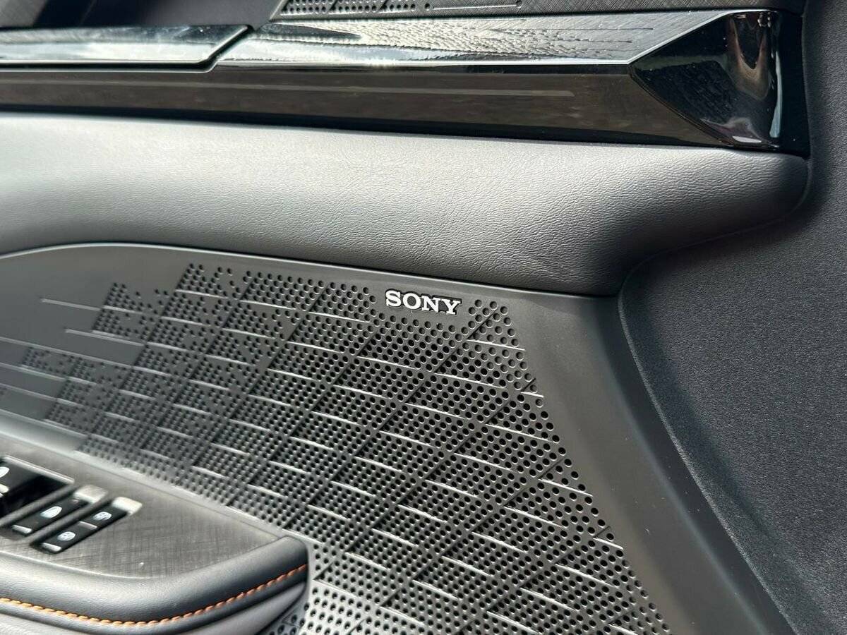 Changan UNI-V, 2024 Фото №17