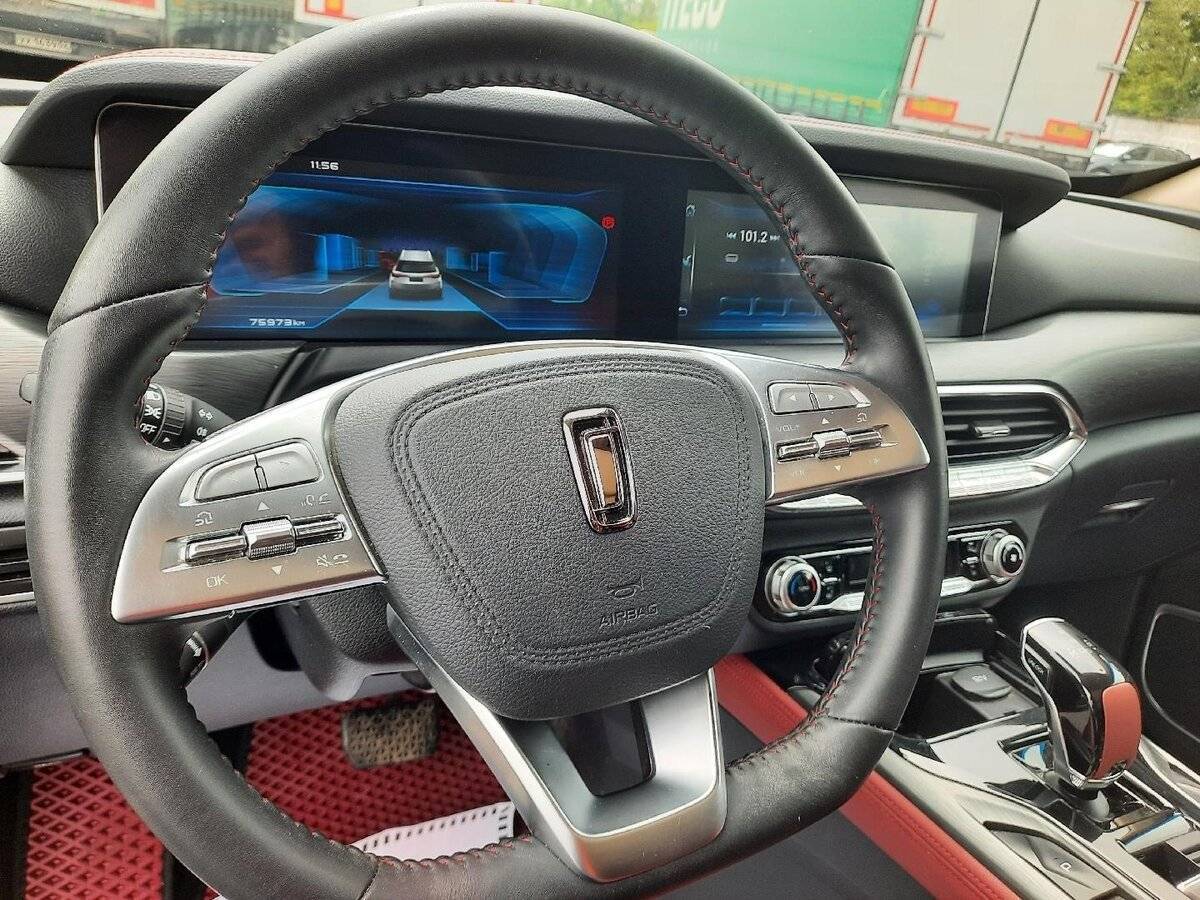 FAW Bestune T77, 2022 Фото №10