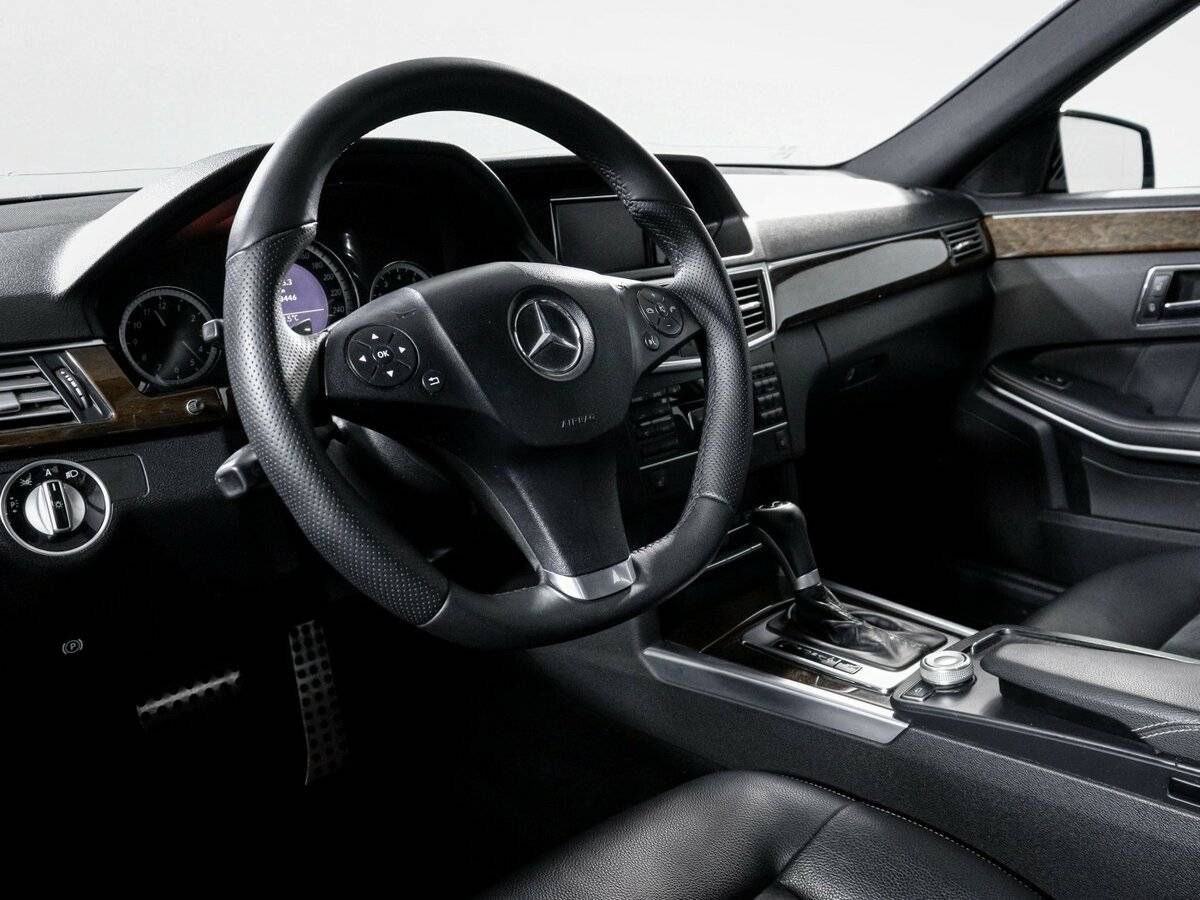 Mercedes-Benz E-Класс 200 5G-Tronic, 2010 Фото №14