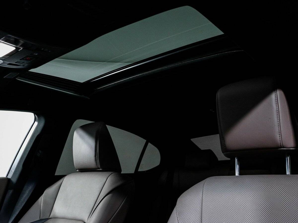 Lexus ES 200, 2021 Фото №21