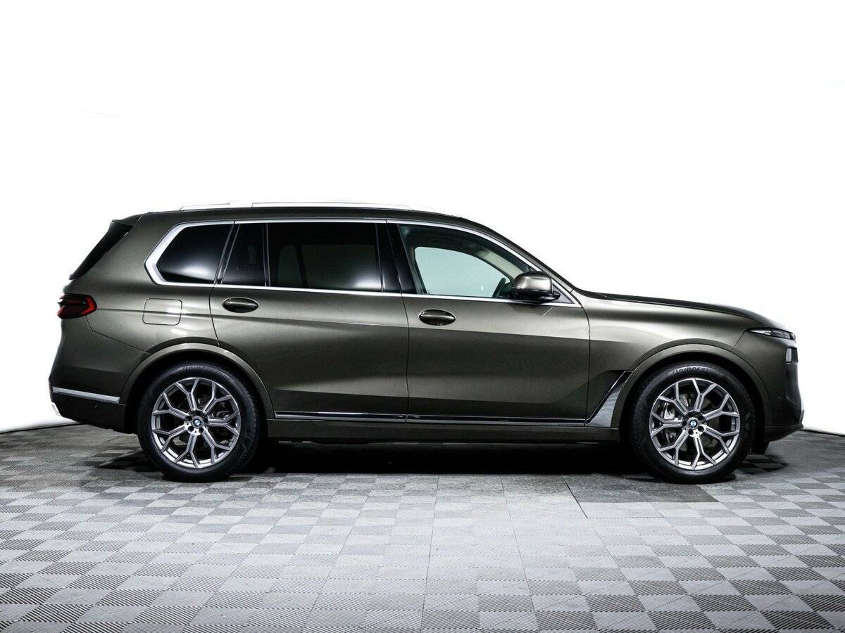 BMW X7 40i, 2022 - 4 296 км. | Фото №4