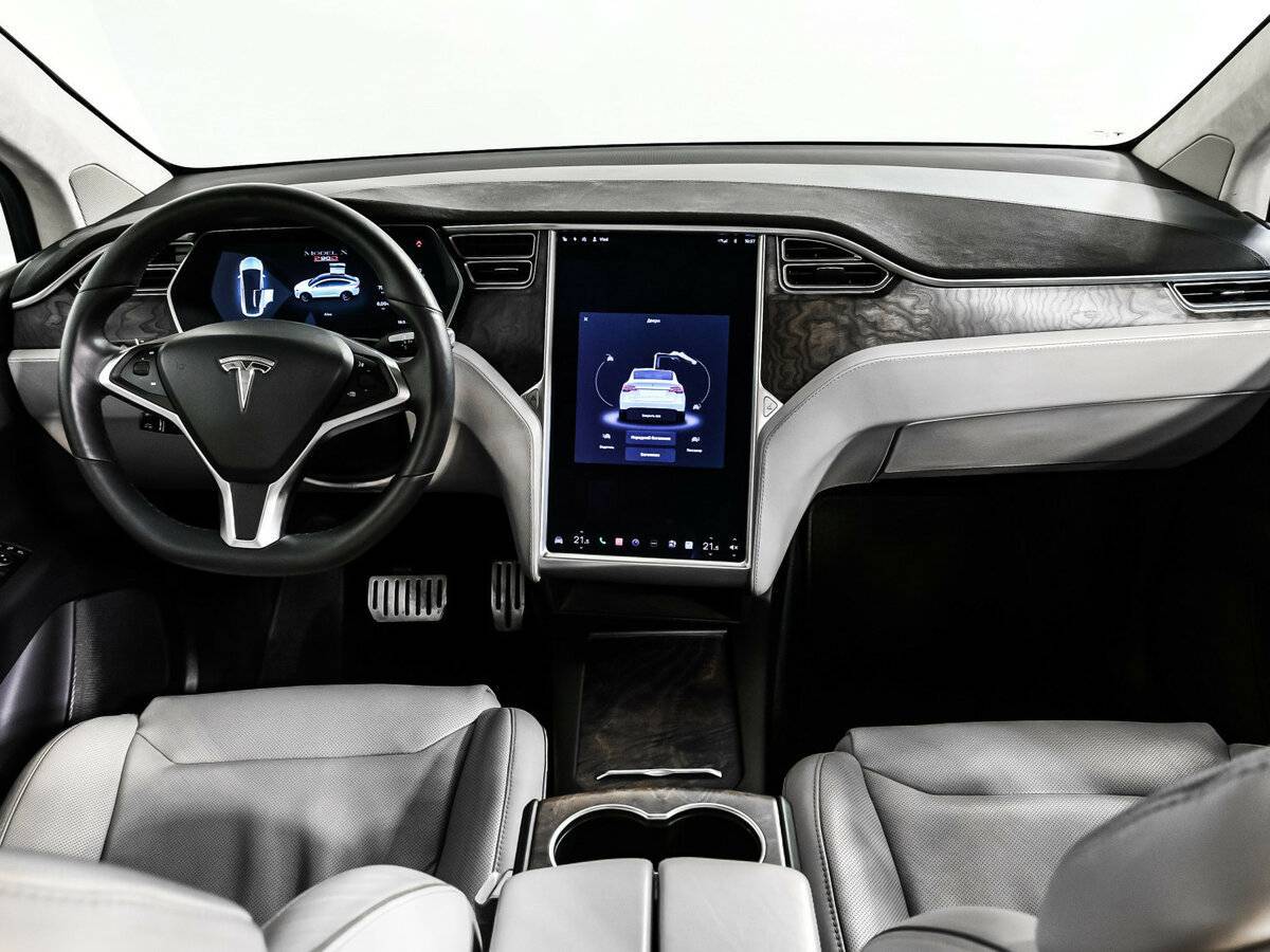 Tesla Model X P90D, 2016 Фото №11