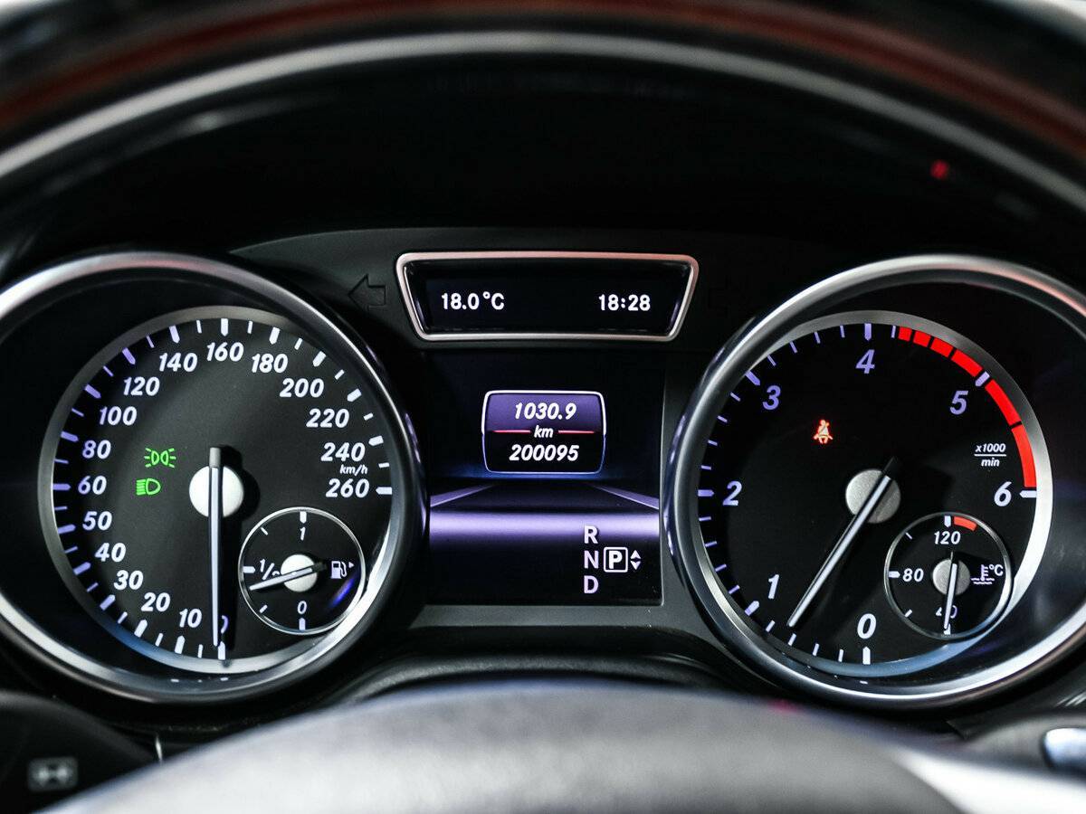 Mercedes-Benz GL-Класс 350, 2013 Фото №10